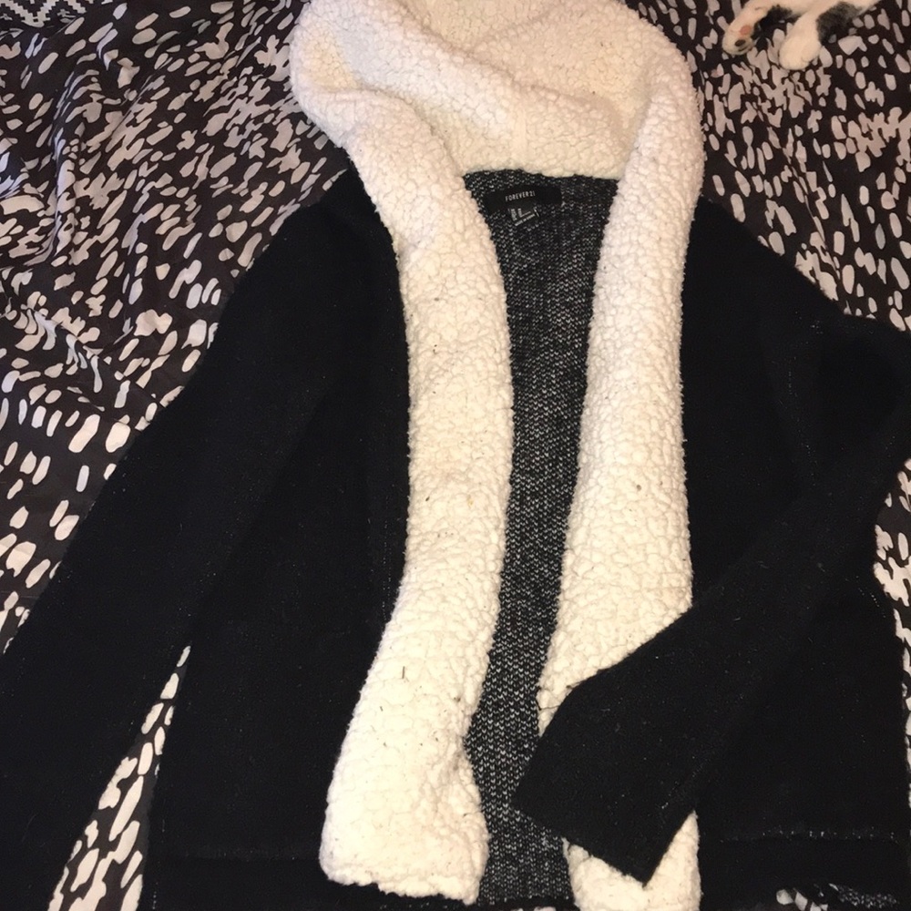 Super warm cardigan !